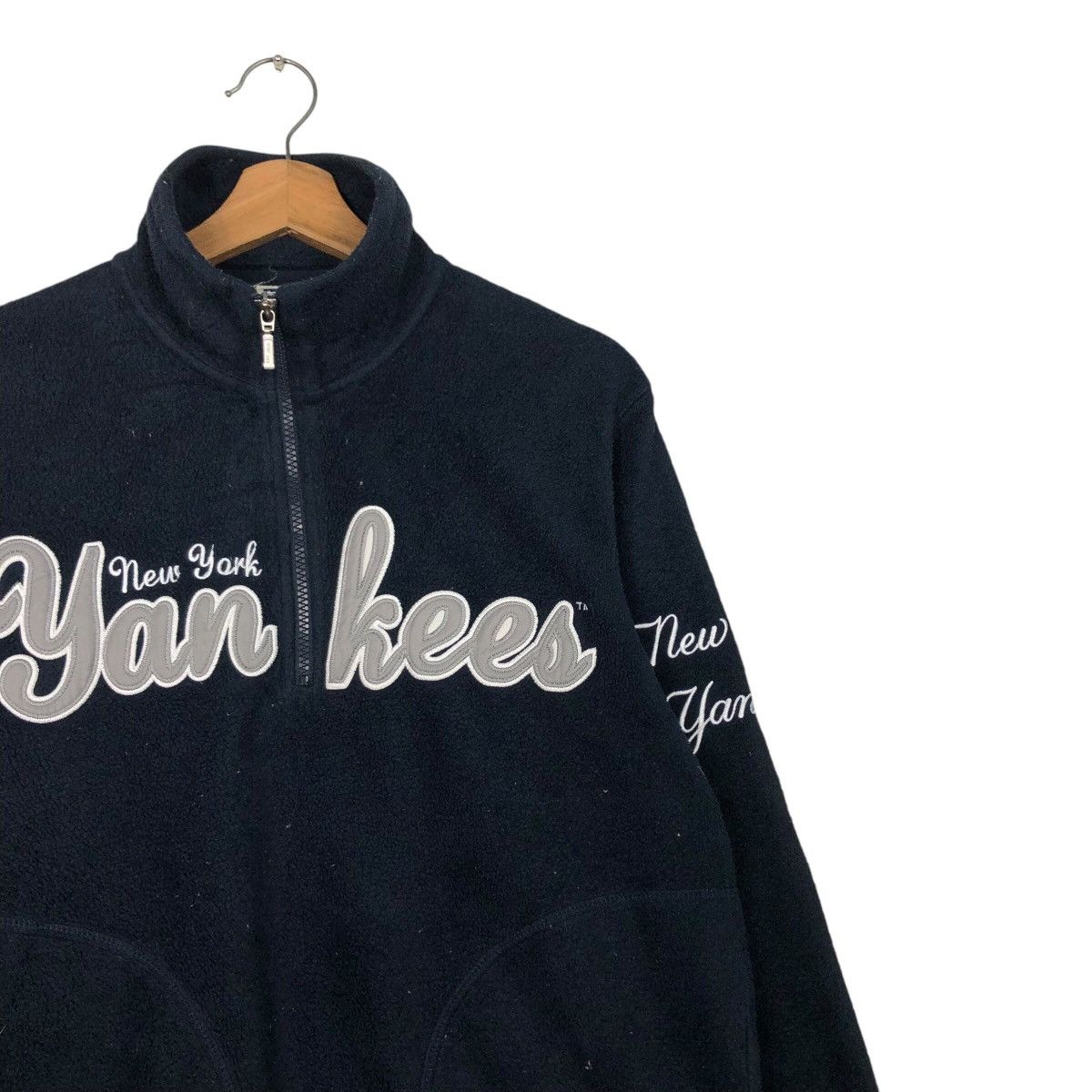 Japanese Brand Vintage Half Zipper Fleece Jacket New York Yankees Big Logo Size US L / EU 52-54 / 3 - 7 Thumbnail