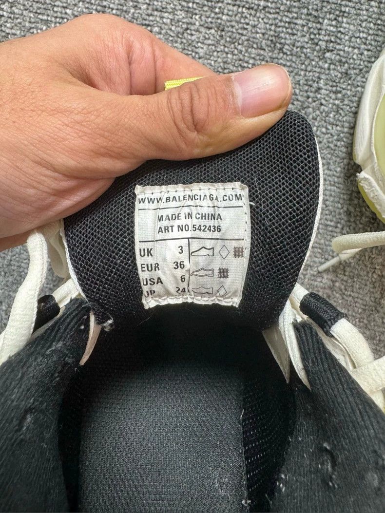 Balenciaga Balenciaga size 36 White and Green Track Made Old Dad Shoes Size US 5 / EU 37 - 6 Thumbnail