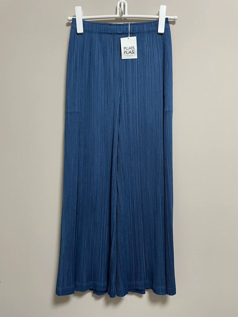 Issey Miyake Issey Miyake size:1 Blue pleated pants Size 42" / US 20 - 1 Thumbnail