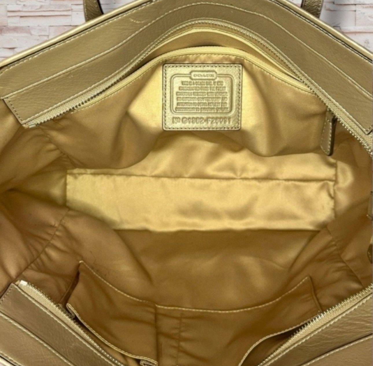 Coach Coach Taylor Op Art Signature Tote – Gold Monogram Size ONE SIZE - 7 Thumbnail