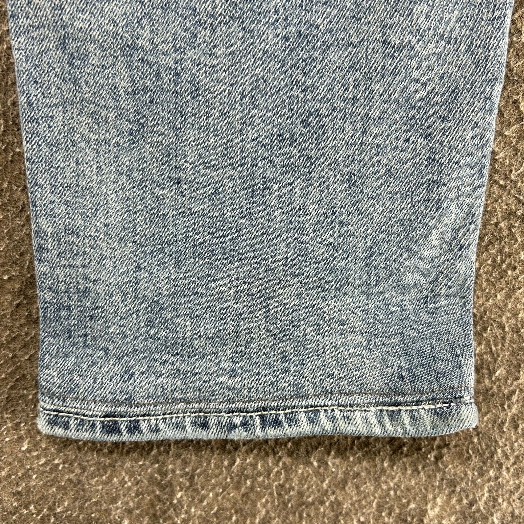 True Religion True Religion Ricky Jeans Mens 34x29 Blue Distressed Relaxed Straight Denim 5-Pocket Design Size US 34 / EU 50 - 5 Thumbnail