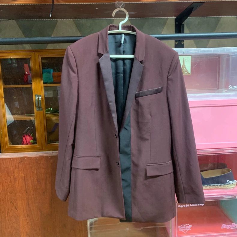 Dior Dior Burgundy show suit 2502-Nextarrow Size 44R - 1 Thumbnail