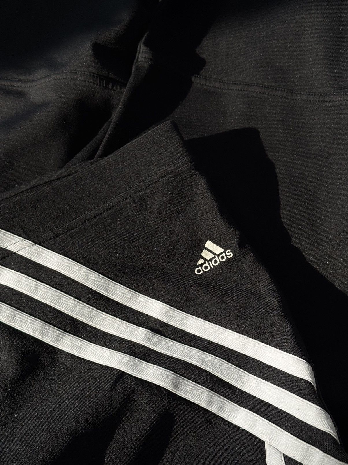 Adidas Very Rare Adidas 3 Stripe Sexy Yoga Low Waisted Flared Size 28" / US 6 / IT 42 - 18 Thumbnail