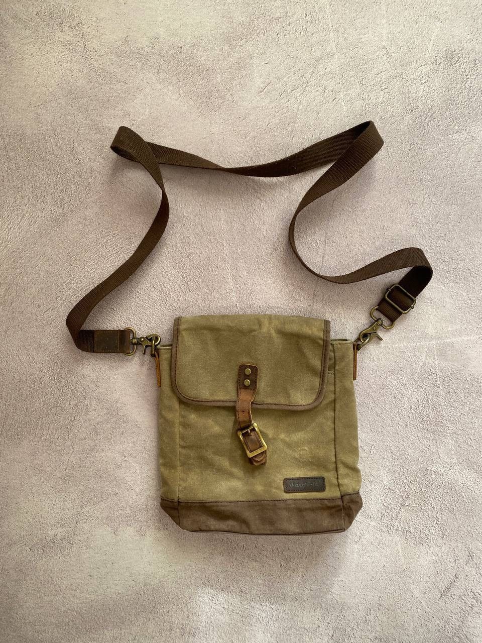 Diesel Style Faded Vintage Distressed Sling Bag in Brown, Men's