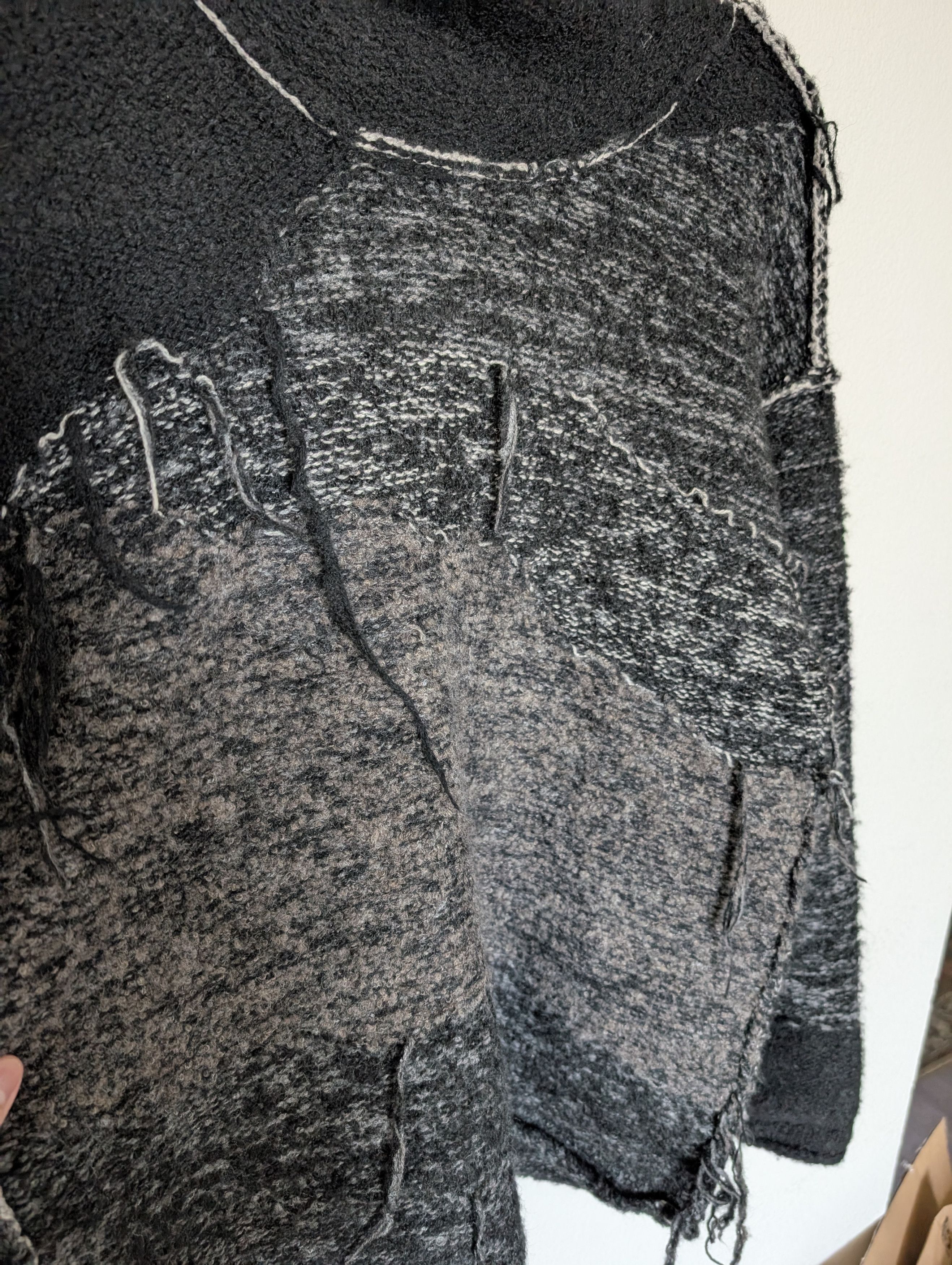 The Viridi-anne high neck distressed sweater Size US S / EU 44-46 / 1 - 3 Thumbnail