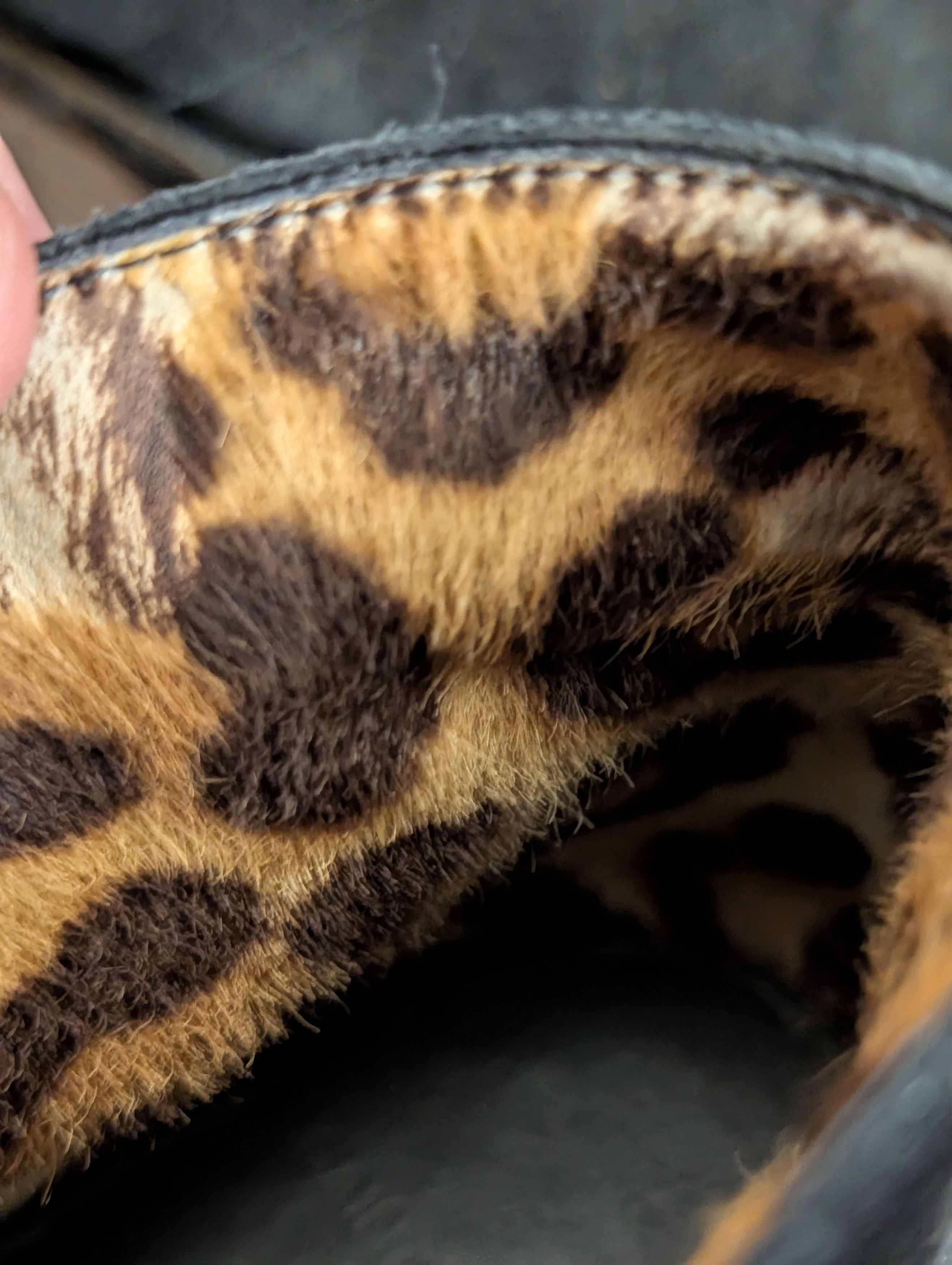 Saint Laurent Paris HEDI Black Suede Leopard Pony Hair Lined Chukka Boots Size US 9 / EU 42 - 7 Thumbnail