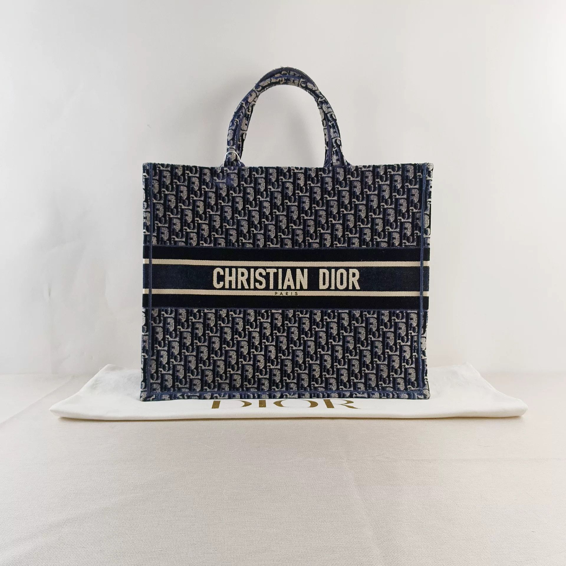 Dior Pre-loved Bag Very good condition Size ONE SIZE - 1 Thumbnail
