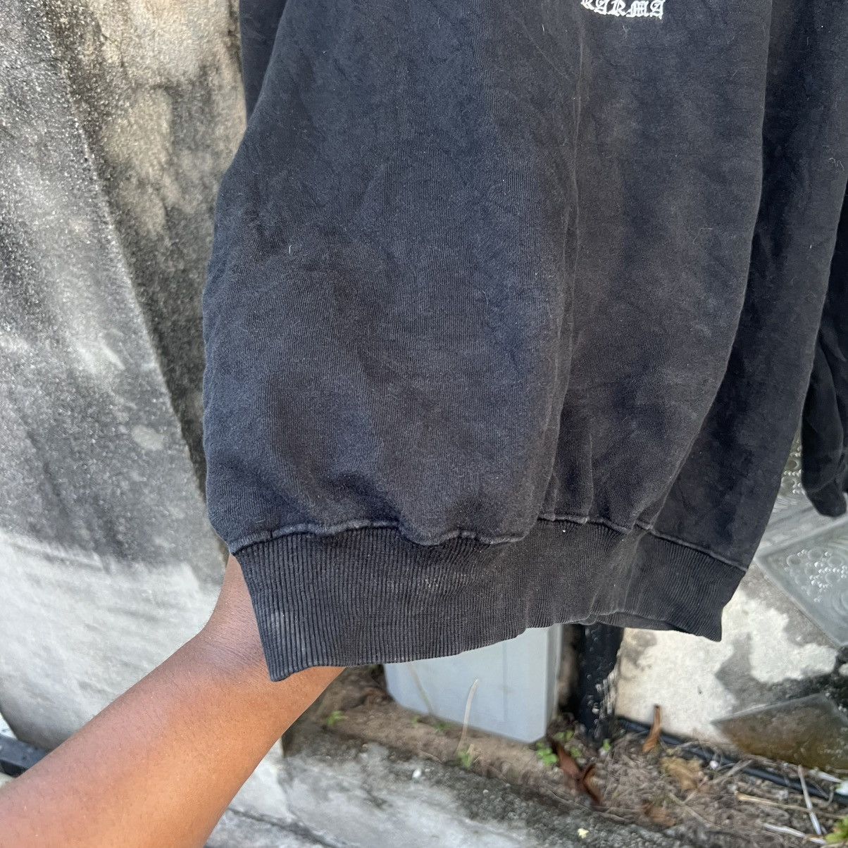 Japanese Brand “y2k style” KARMA TRIBAL TATTOO DISTRESS CREWNECK Size US L / EU 52-54 / 3 - 17 Thumbnail