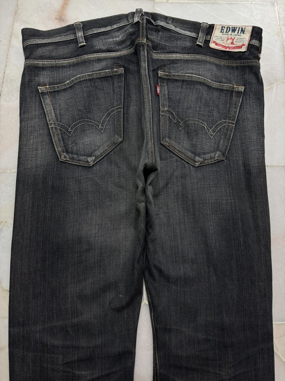 Edwin BIG SIZE💥INSANE EDWIN MADE IN JAPAN MUDWASH WHSIKER DISTRES Size US 42 / EU 58 - 15 Thumbnail