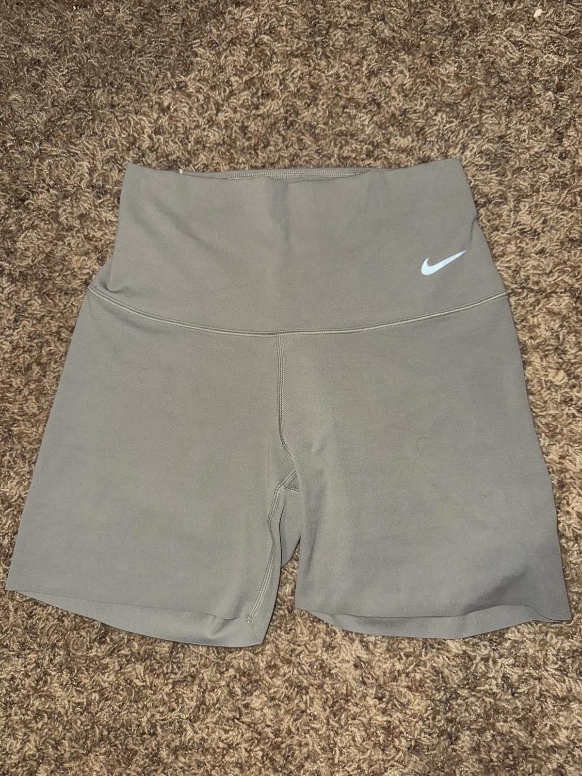 Nike Nike Zenvy Women's High-Waisted 5" Biker Shorts Sample Size 28" / US 6 / IT 42 - 1 Thumbnail