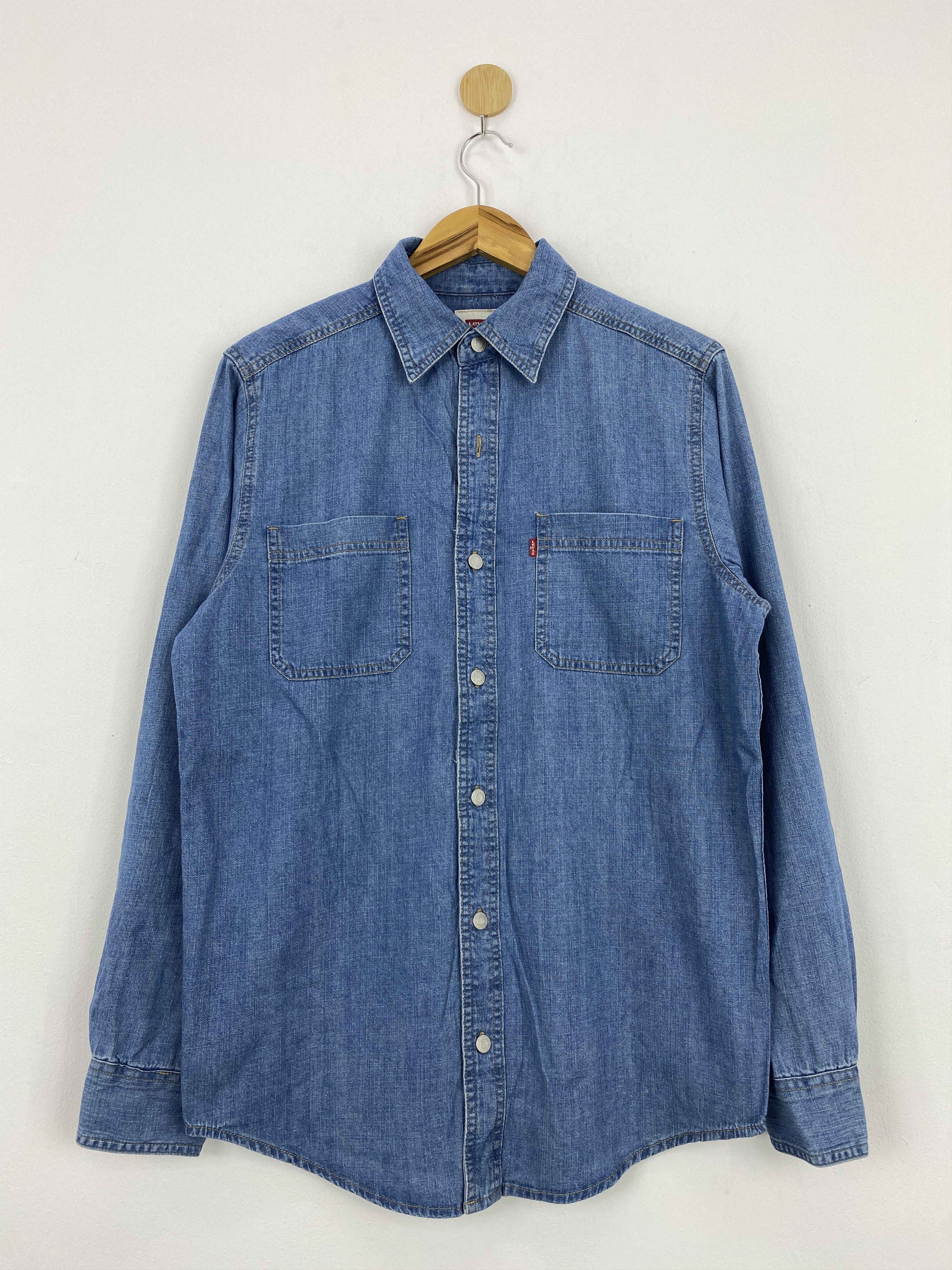 Levi's Vintage Levis Double Pocket Button Up Denim Jacket J1736 Size US S / EU 44-46 / 1 - 1 Thumbnail