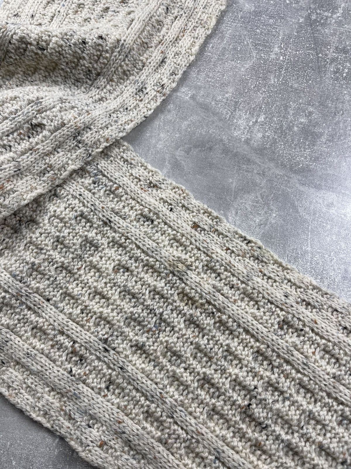 Aran Crafts Aran Crafts Traditional Irish Wool Cable Knit Scarf Oatmeal Size ONE SIZE - 5 Thumbnail
