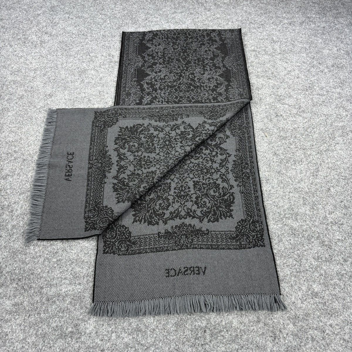 Versace × Vintage Versace Scarf # D789 # Muffler # Neckwear Size ONE SIZE - 5 Thumbnail