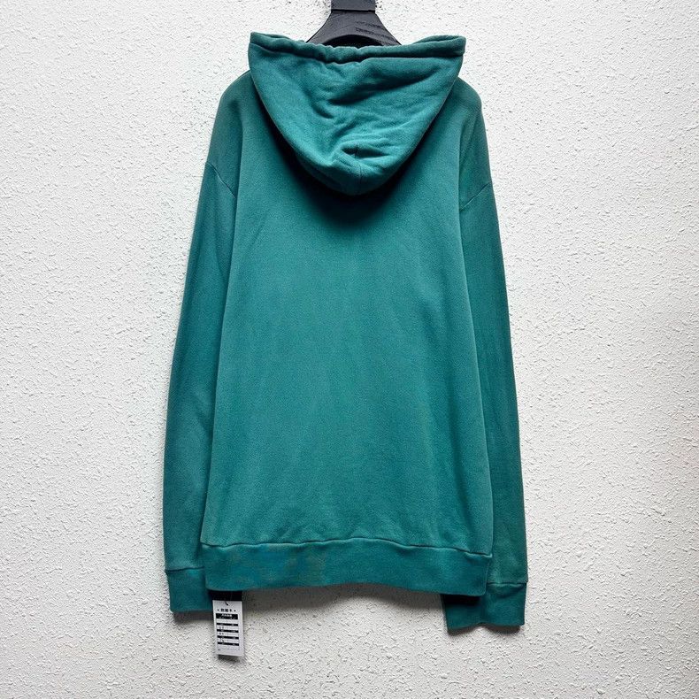 Louis Vuitton Louis Vuitton size 4l Lake Green Pin Embroidered Hoodie 25 Size US M / EU 48-50 / 2 - 2 Thumbnail