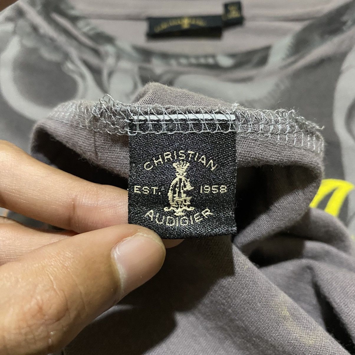 Christian Audigier Vintage Christian Audigier Los Angeles Long Sleeve Size US S / EU 44-46 / 1 - 7 Thumbnail