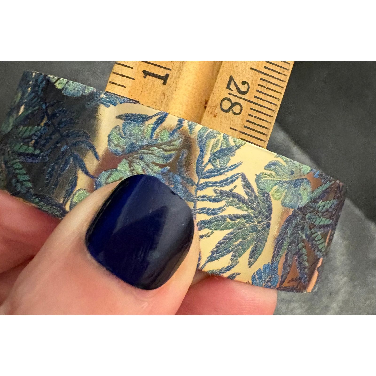 Other Vintage Gold Tone Tropical Leaf Cuff Bracelet Size 7 Size ONE SIZE - 6 Thumbnail