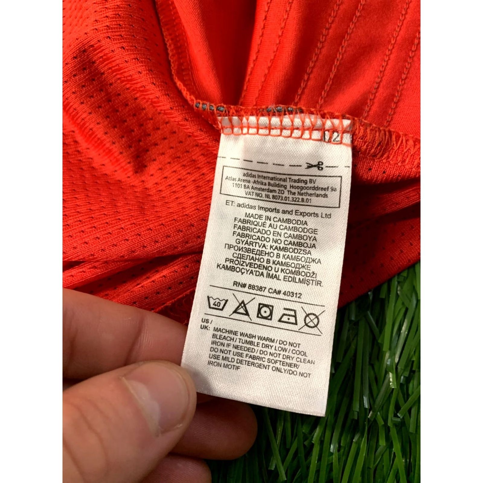 Adidas ADIDAS PERFORMANCE RUNNING 2015 ORIGINAL MEN SHIRT JERSEY SIZE S SMALL RED AND GRAY Size US S / EU 44-46 / 1 - 6 Thumbnail