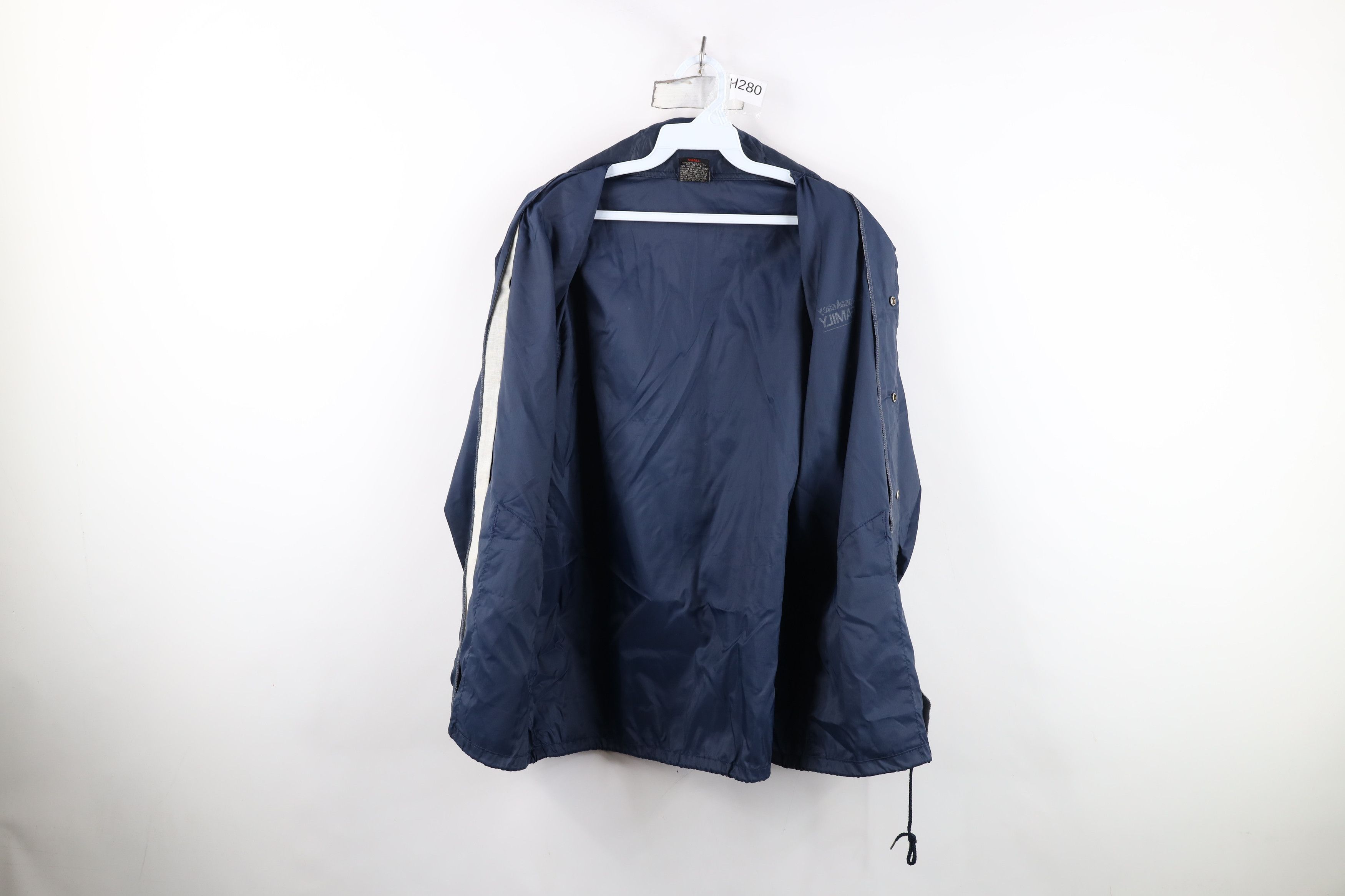 Vintage Vintage 70s Streetwear Family Coach Coaches Jacket USA Size US S / EU 44-46 / 1 - 11 Thumbnail