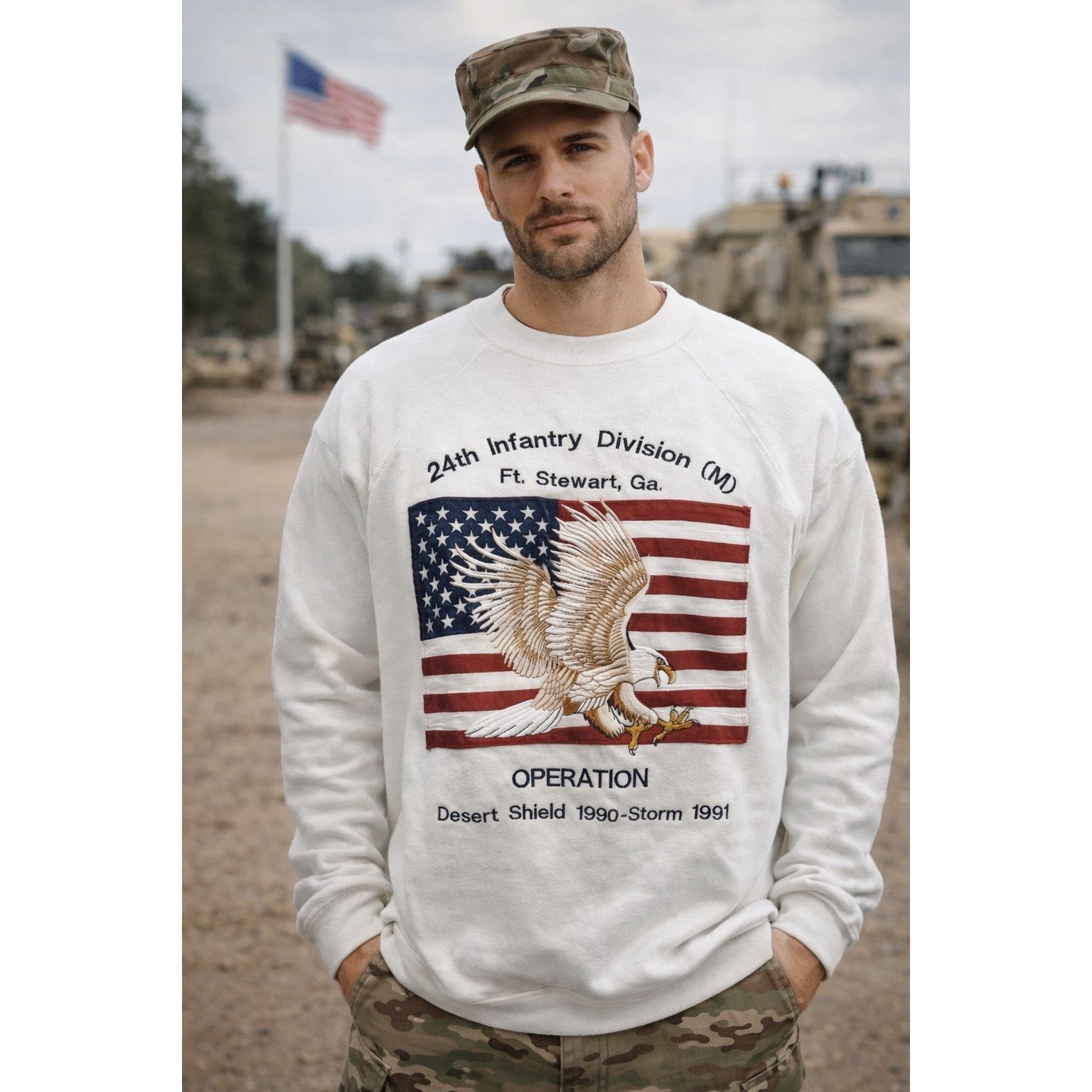 Hanes Vintage Desert Storm Shield 90’s Sweatshirt White XL Eagle Size US XL / EU 56 / 4 - 1 Thumbnail
