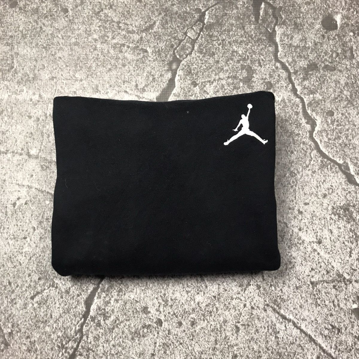 Nike NIKE X AIR JORDAN crewneck Size US M / EU 48-50 / 2 - 6 Thumbnail
