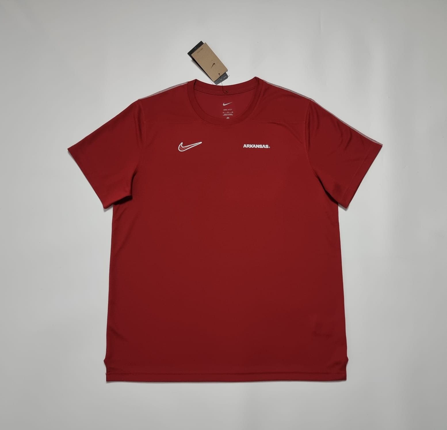 Nike new Nike sportswear coach dri-fit Arkansas jersey XL red Size US XL / EU 56 / 4 - 8 Thumbnail