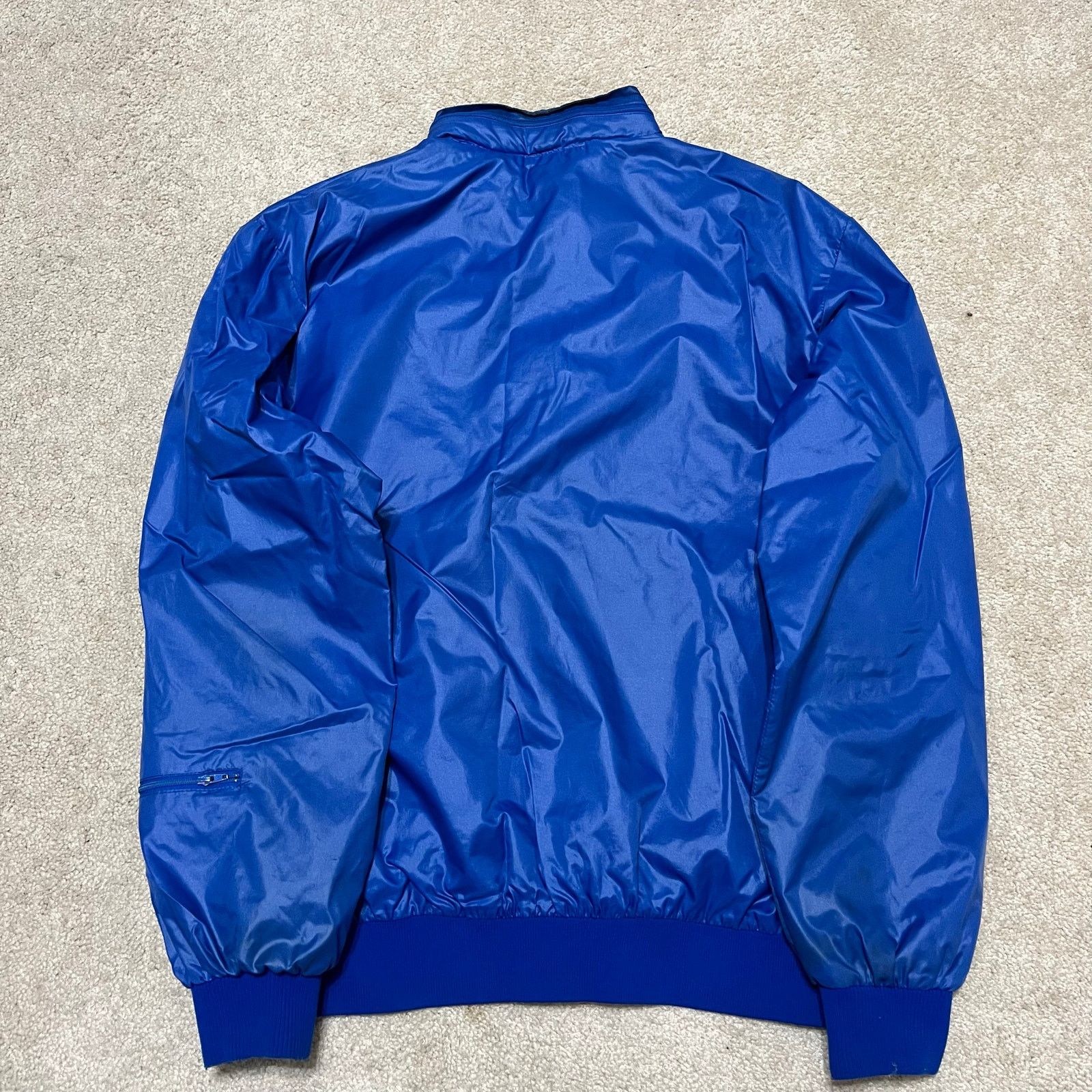 Izod Vintage Izod Lacoste Blue Nylon Bomber Jacket Large Size US L / EU 52-54 / 3 - 2 Thumbnail