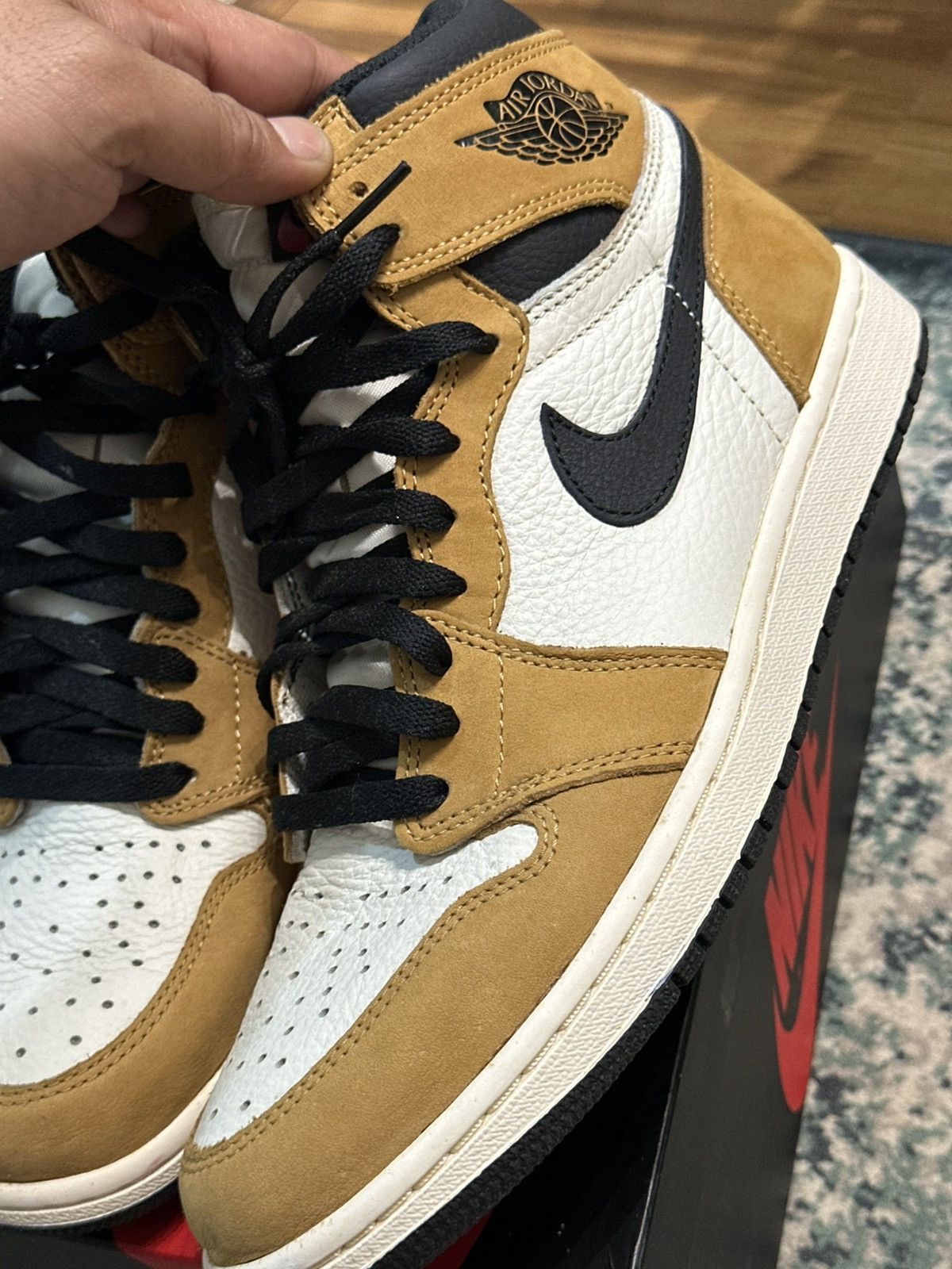 Jordan Brand × Nike Nike Air Jordan 1 High OG “Rookie of the Year” Size US 9.5 / EU 42-43 - 18 Thumbnail