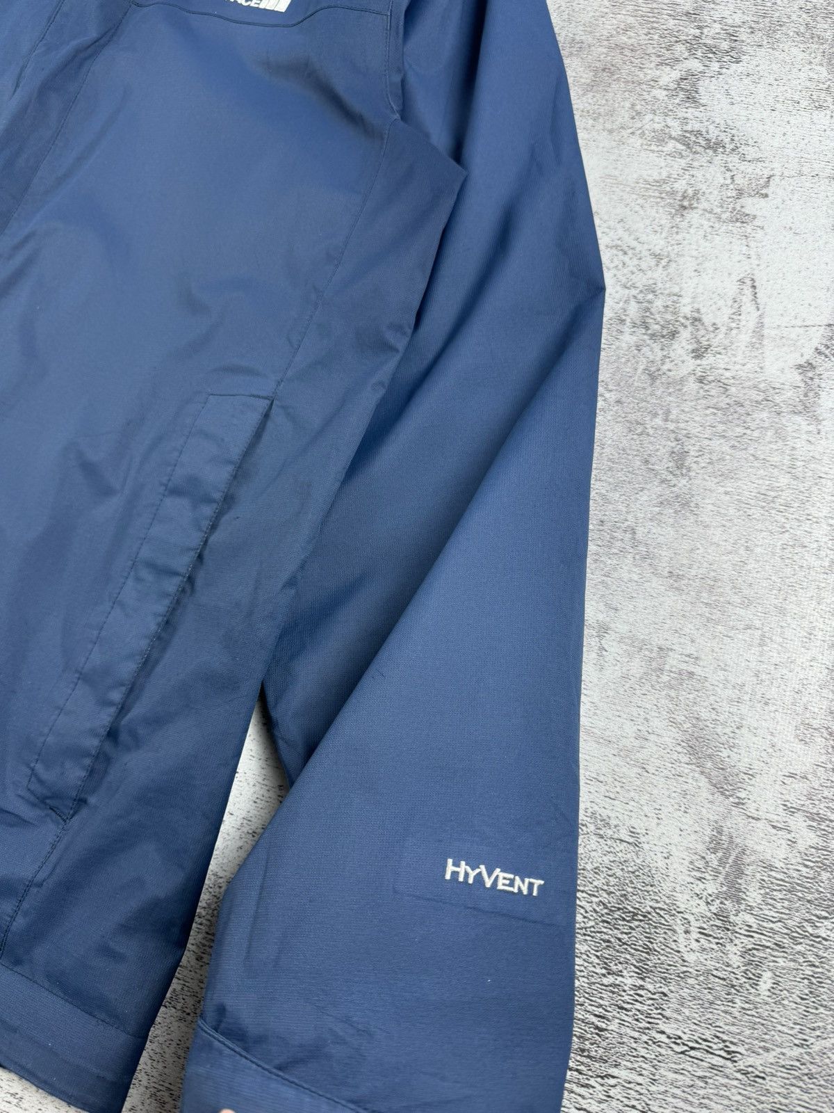 The North Face The North Face HyVent TNF Blue Light Jacket Winderbreaker Size US M / EU 48-50 / 2 - 6 Thumbnail