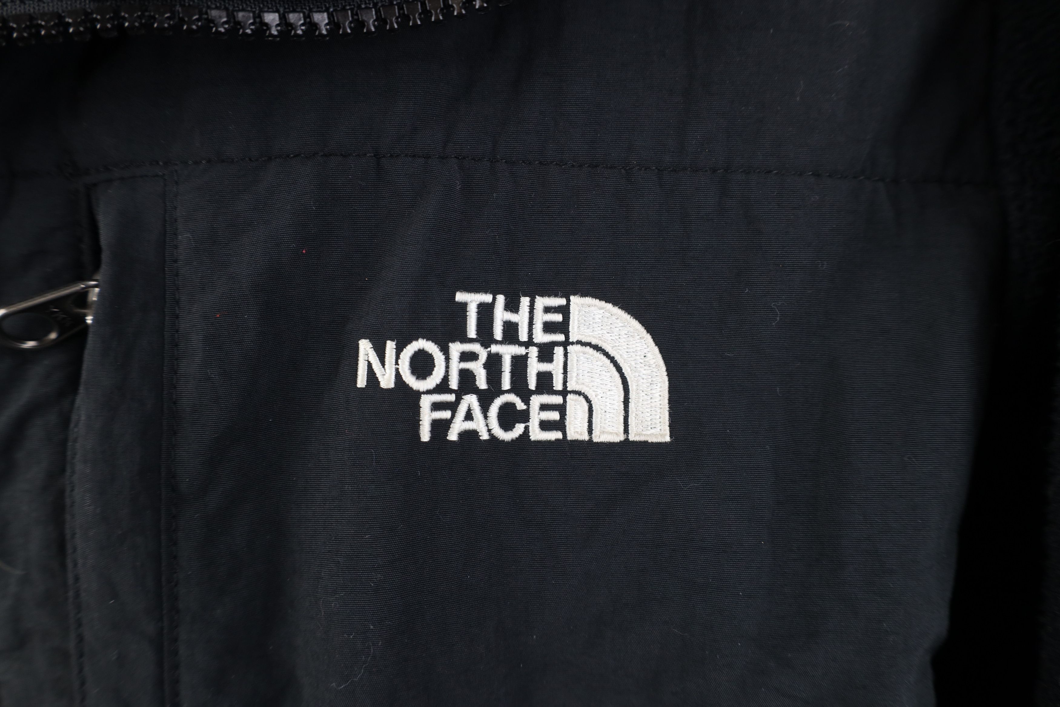The North Face Vintage The North Face Denali Fleece Full Zip Jacket Black Size L / US 10 / IT 46 - 4 Thumbnail