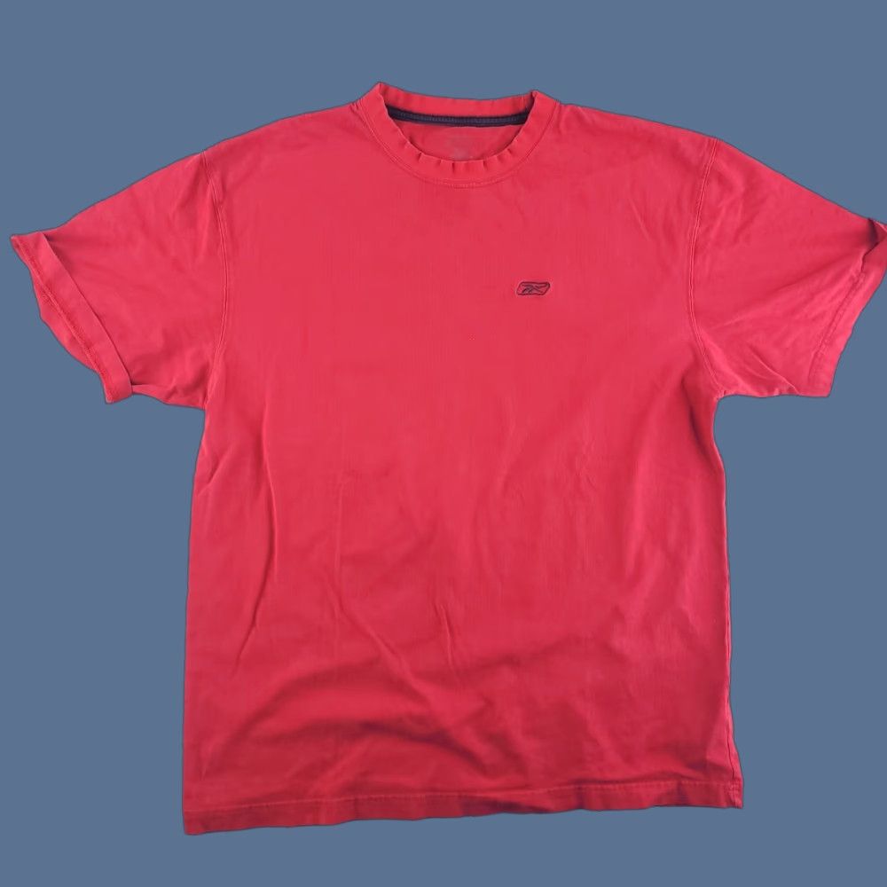 Reebok VINTAGE Reebok Shirt Mens L Red Retro 90s Short Sleeve Crew Neck T-Shirt Size US L / EU 52-54 / 3 - 1 Thumbnail