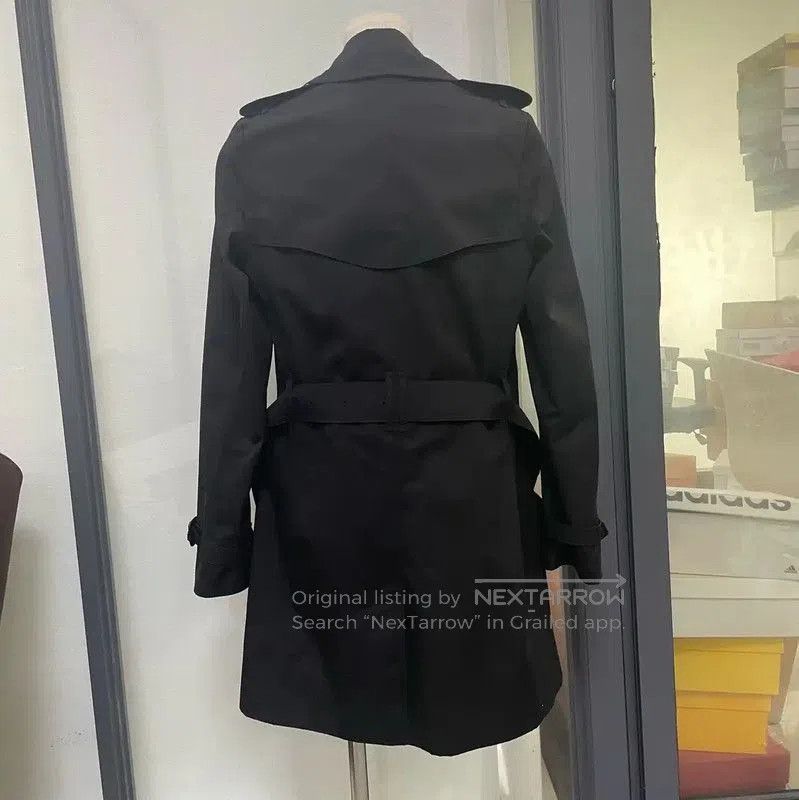 Burberry Burberry Black Cotton Blend Women's Trench Coat. Size M / US 6-8 / IT 42-44 - 2 Thumbnail