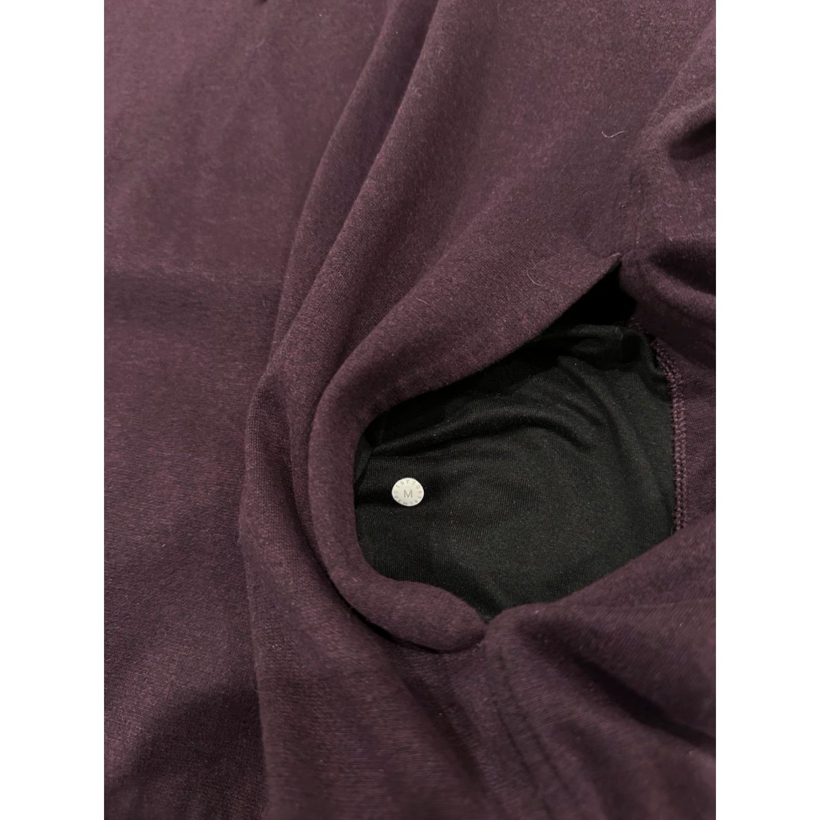 Lululemon Lululemon Hoodie Mens Medium Maroon Pullover Sweatshirt Set Pullover Hooded Pockets Stretch Athleisure Shirt Category: Hoodie Size US M / EU 48-50 / 2 - 5 Thumbnail