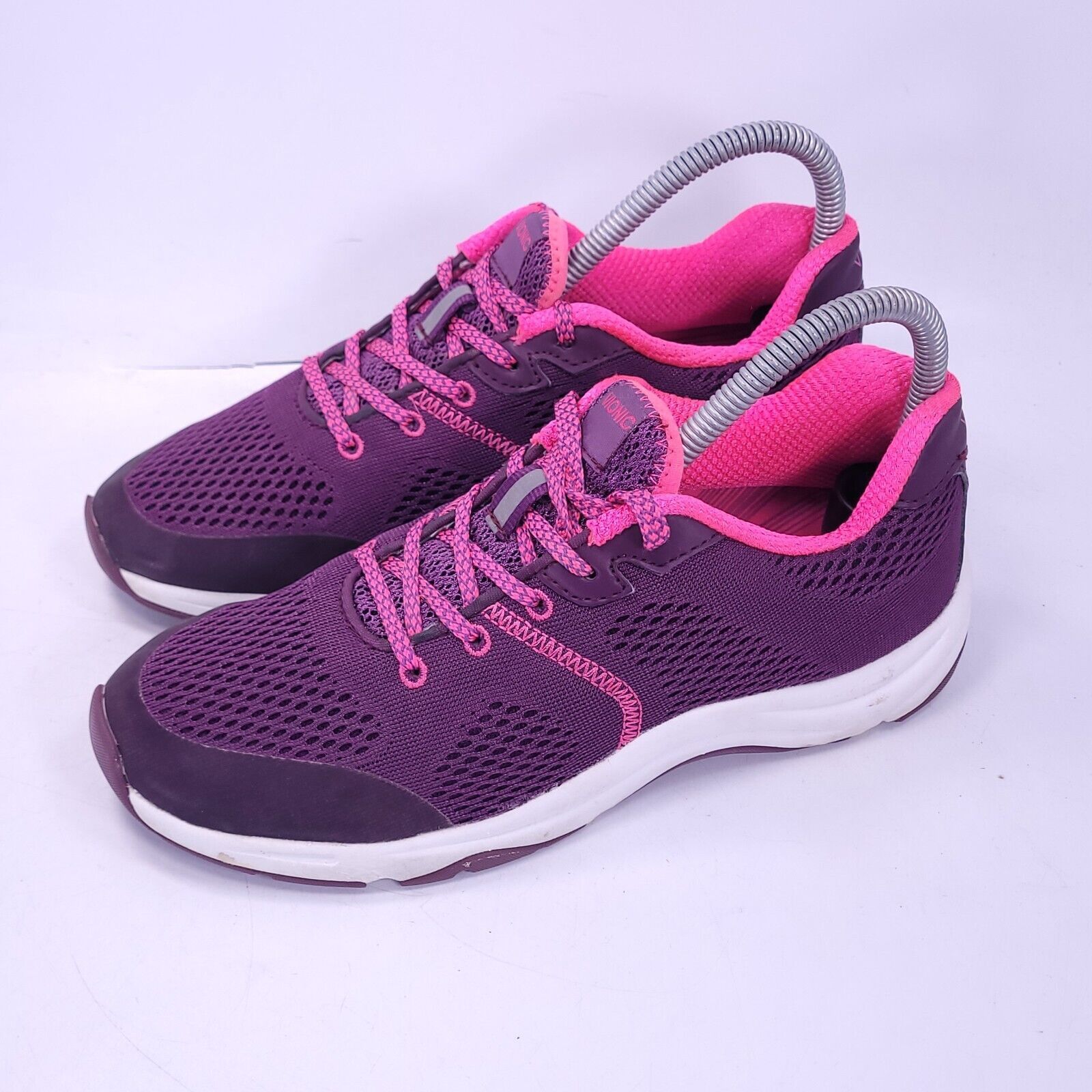 Vionic Vionic 335 Emerald Walking Shoe Womens Size 6 9030 Purple Size US 6 / IT 36 - 1 Thumbnail