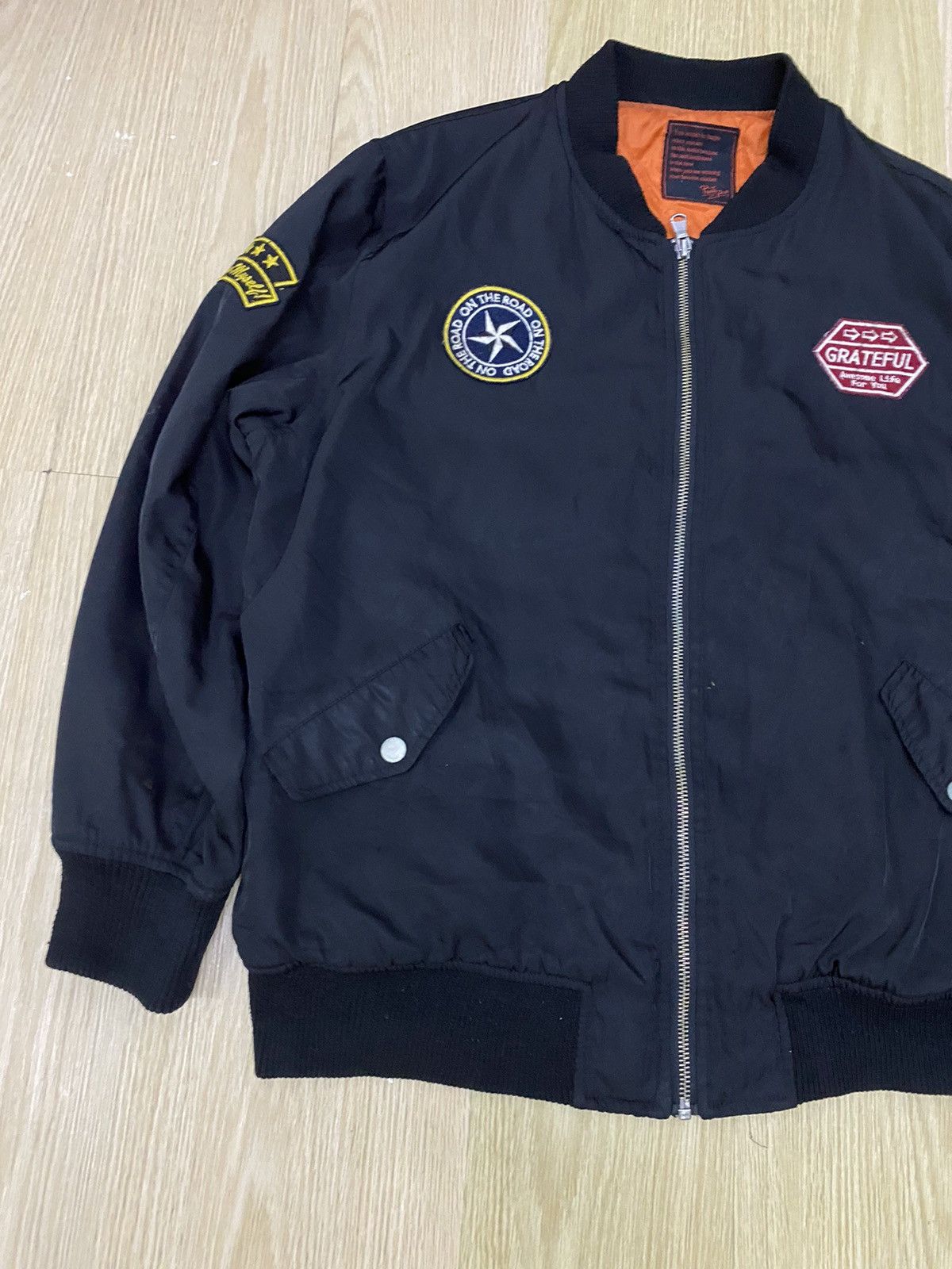 Japanese Brand Private pause patches bomber jacket Size US L / EU 52-54 / 3 - 4 Thumbnail