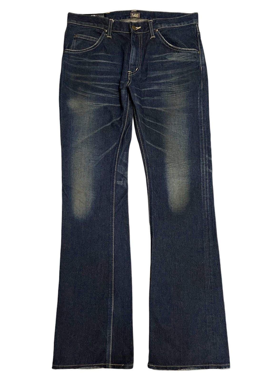 Lee Lee Riders Indigo Washed Leg Distressed Flare Jeans Size US 33 - 1 Thumbnail