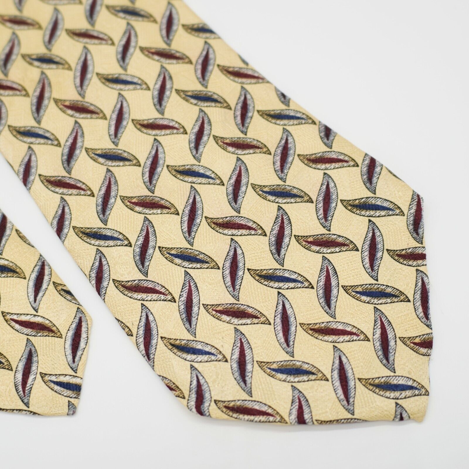 Designer Ferrell Reed Von Maur Yellow Jacquard Print Abstract Wide Si Size ONE SIZE - 1 Thumbnail