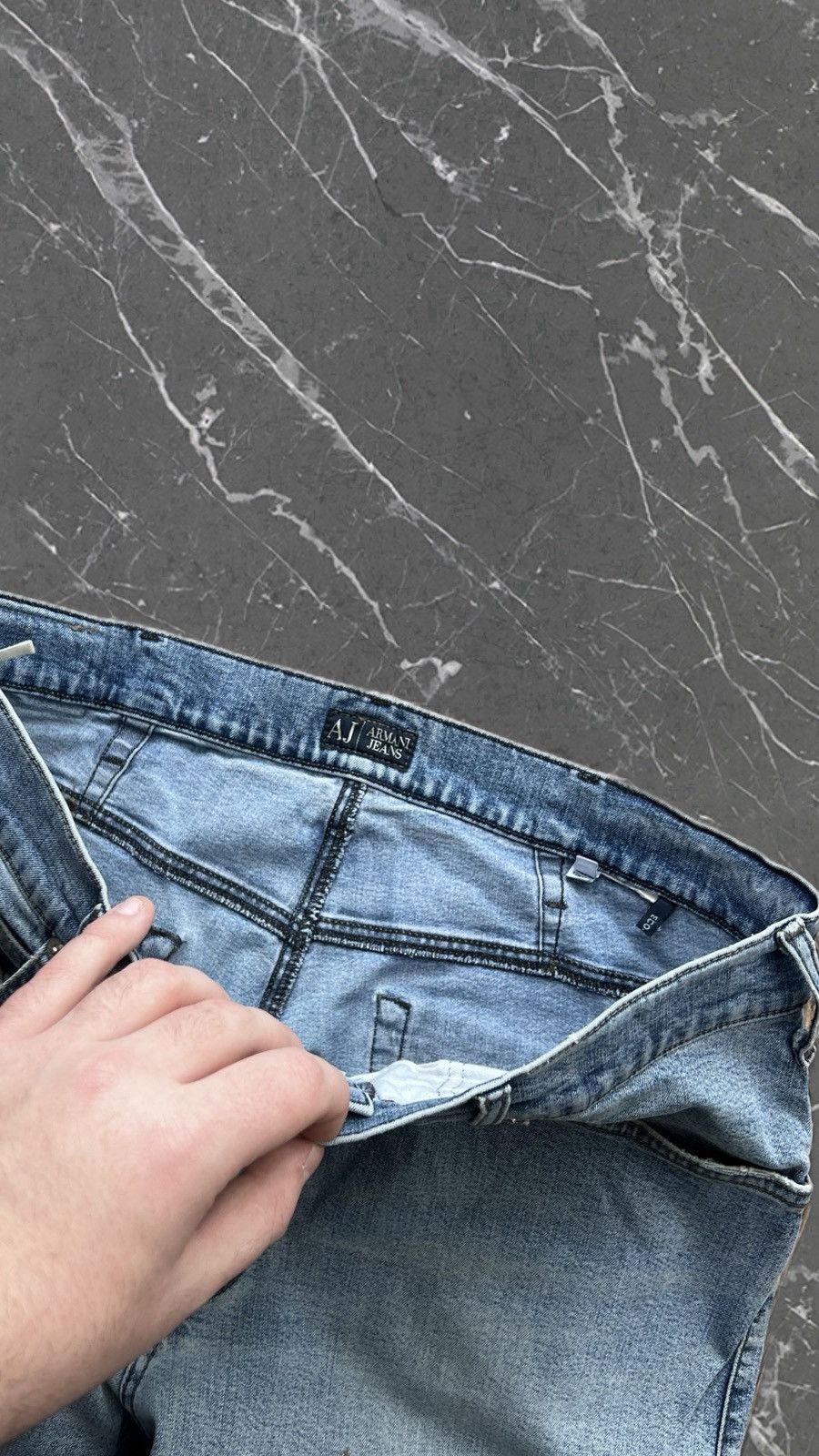 Armani VERY RARE vintage armani denim metal logo 36 Size US 36 / EU 52 - 4 Thumbnail