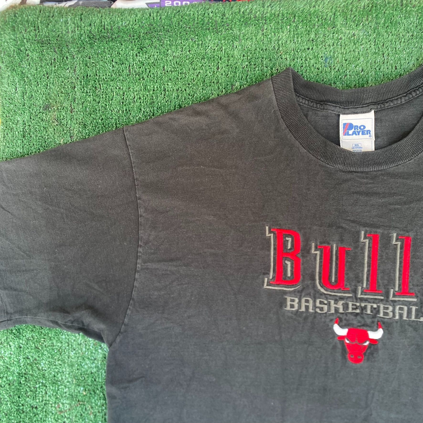 NBA Vintage 90s Chicago Bulls Shirt NBA Basketball Logo Tee Size US XXL / EU 58 / 5 - 2 Thumbnail