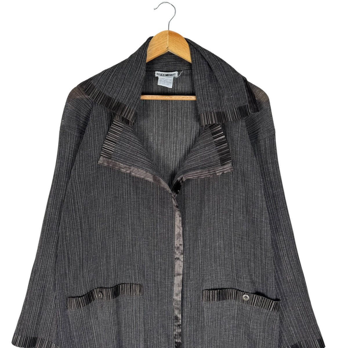 Issey Miyake ☀️ISSEY MIYAKE PLEATS CARDIGAN SWEATER Size M / US 6-8 / IT 42-44 - 5 Thumbnail
