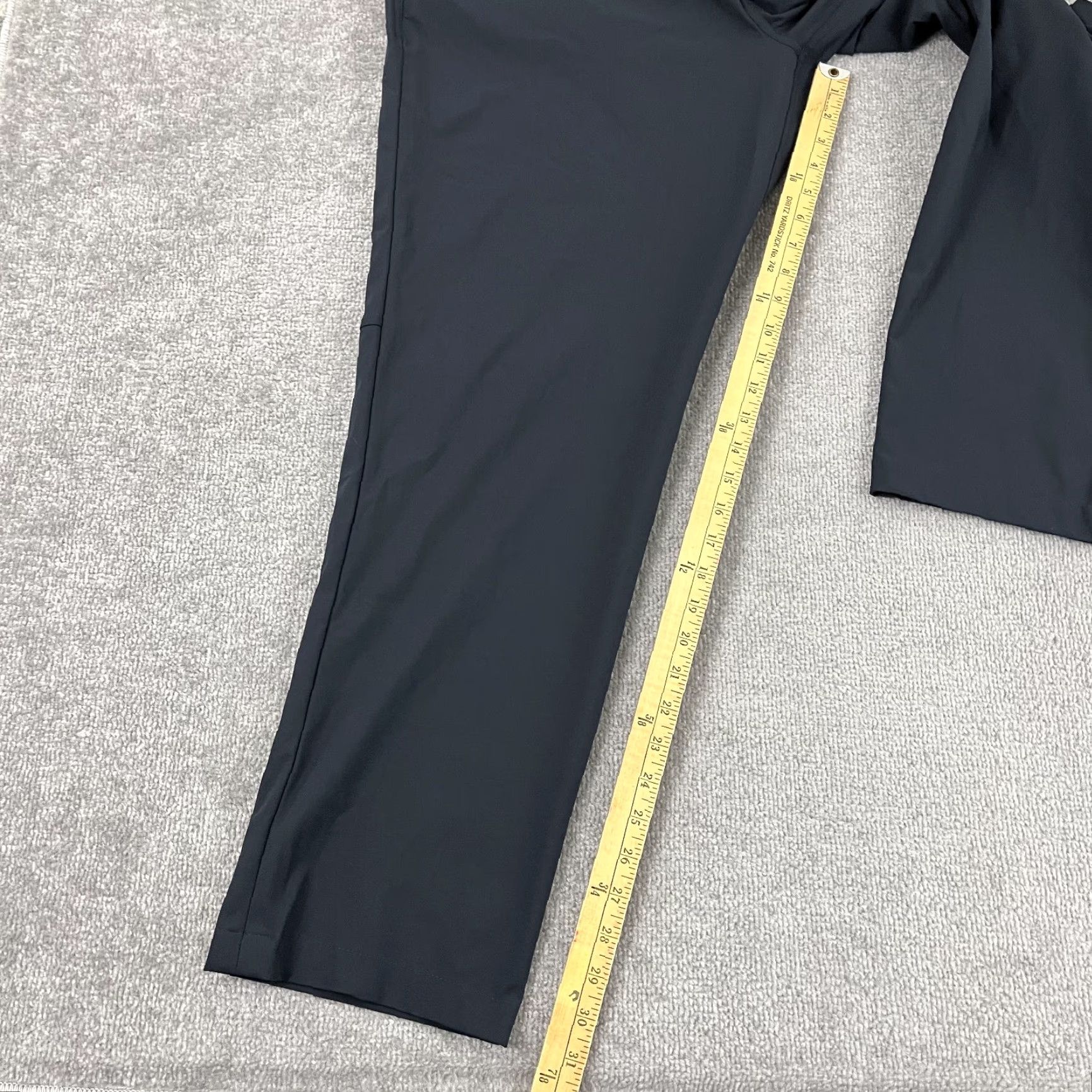 Lululemon Lululemon Mens ABC Pants 40 x 31 Classic Fit Navy Blue Performance Chino Travel Size US 40 / EU 56 - 6 Thumbnail