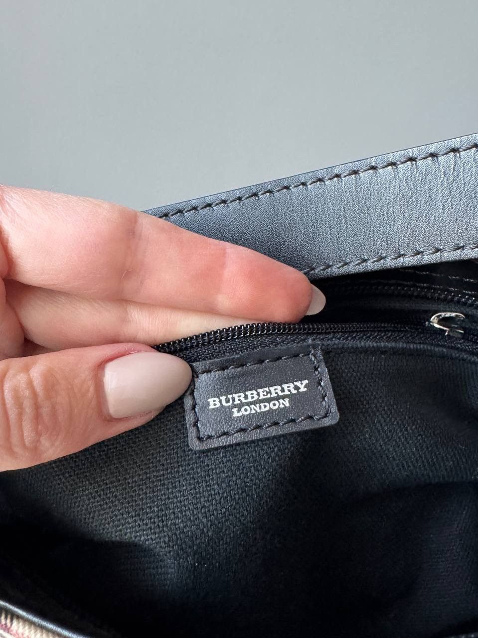 Burberry × Vintage Vintage Burberry Novacheck Tote Bags / Handbag Size ONE SIZE - 7 Thumbnail
