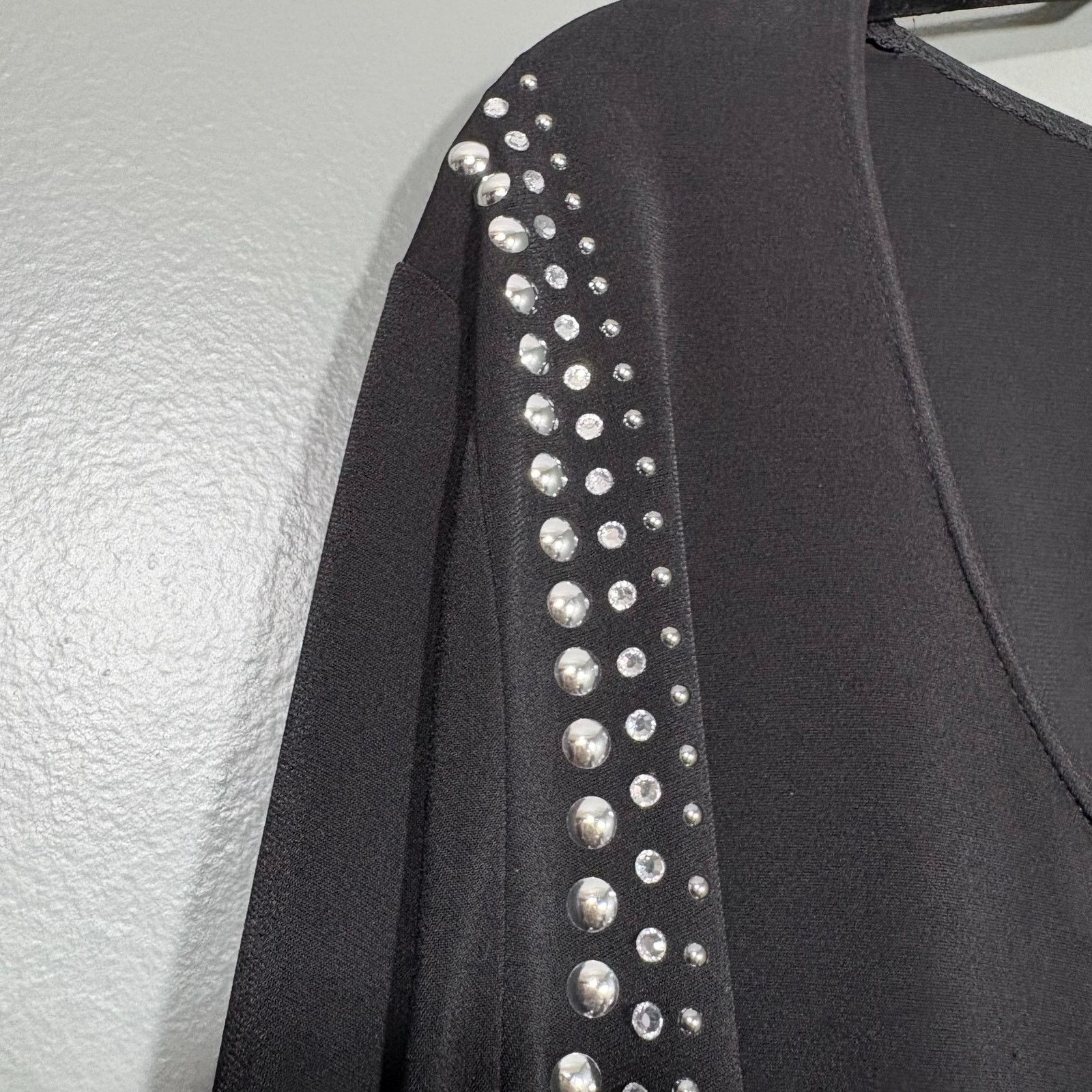 Other Susan Graver Black & Silver Studded Funky Casual Top - 2X Size XXL / US 16-18 / IT 52-54 - 4 Thumbnail