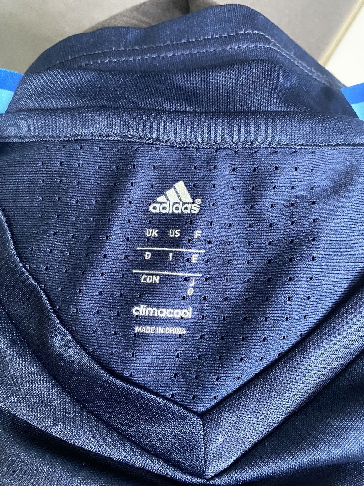 Adidas JAPAN SOCCER JERSEY Size US M / EU 48-50 / 2 - 13 Thumbnail