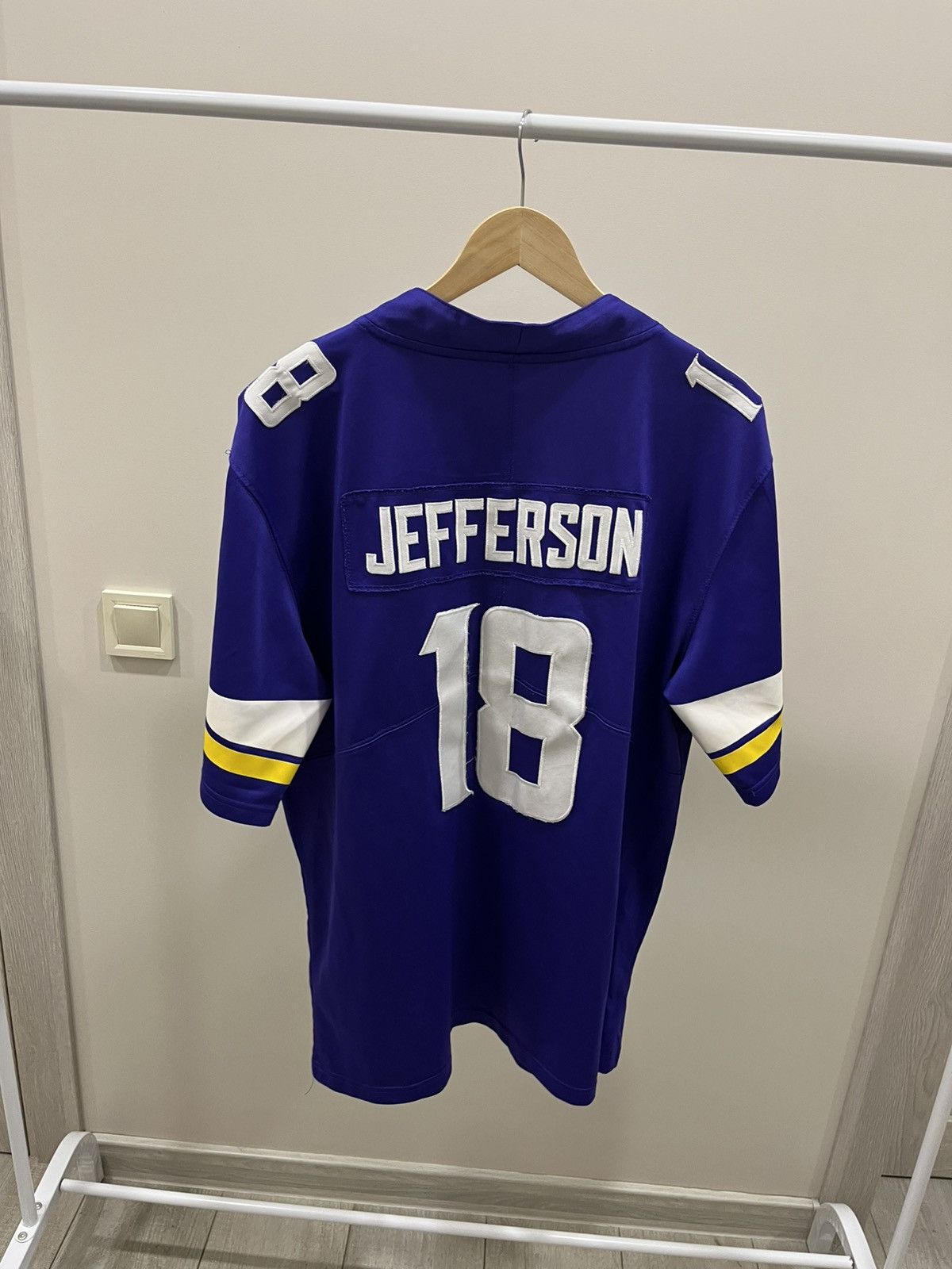 Nike Nike Minnesota Vikings Jefferson #18 Home Shirt NFL Jersey Size US L / EU 52-54 / 3 - 2 Thumbnail