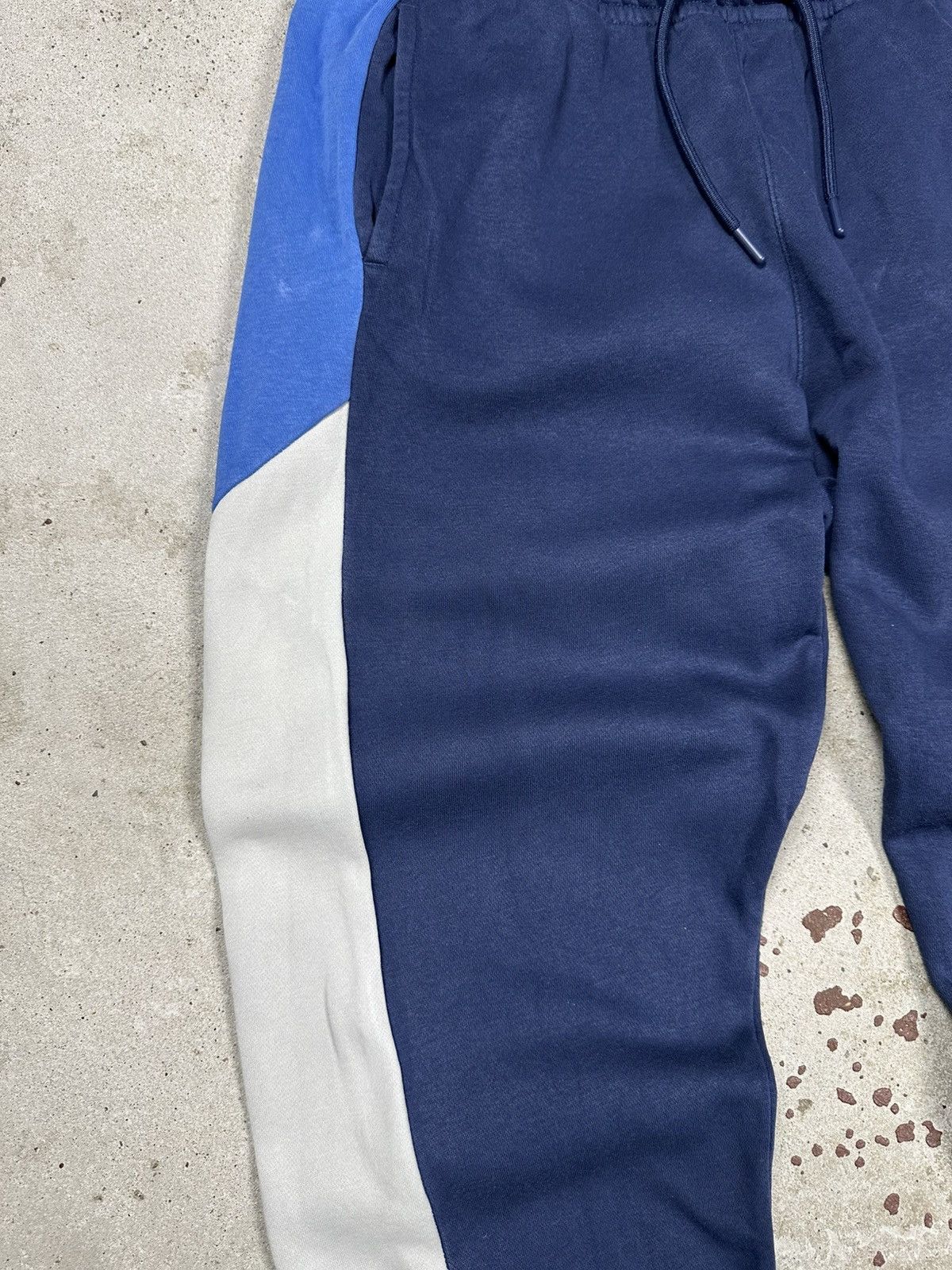 Nike Vintage Y2K Nike Baggy Blue Sweatpants Swoosh rare Size US 34 / EU 50 - 5 Thumbnail