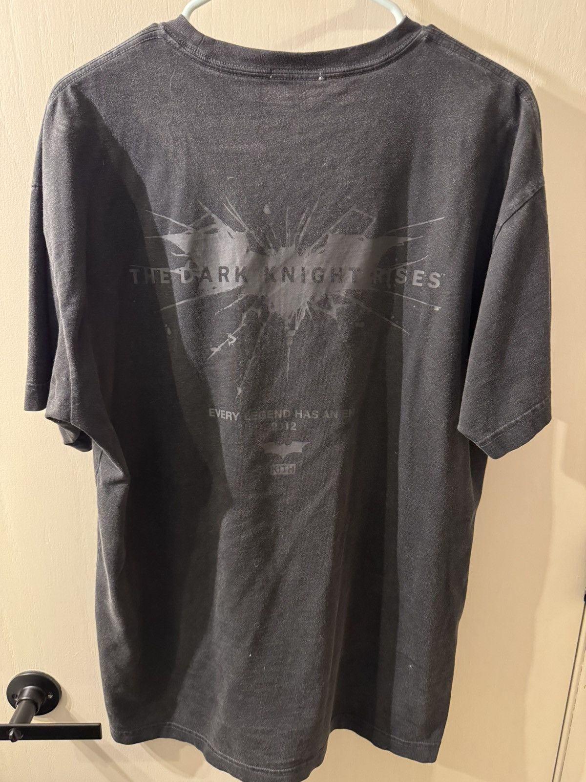 Kith Kith X Batman Dark Knight CW Vintage Size US M / EU 48-50 / 2 - 2 Thumbnail