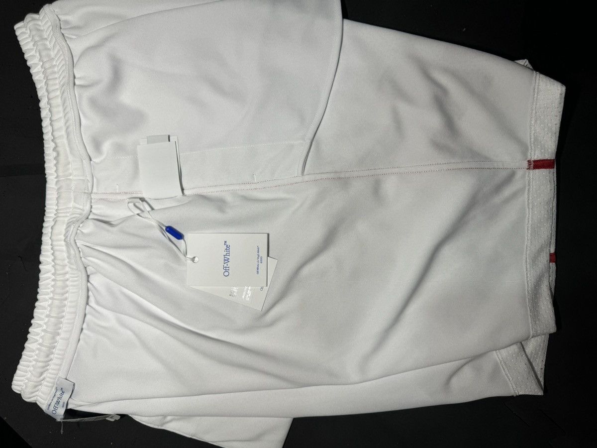 Off-White Off-White Gothic Logo Mesh Jersey and Shorts Set Size XL Size US XL / EU 56 / 4 - 13 Thumbnail