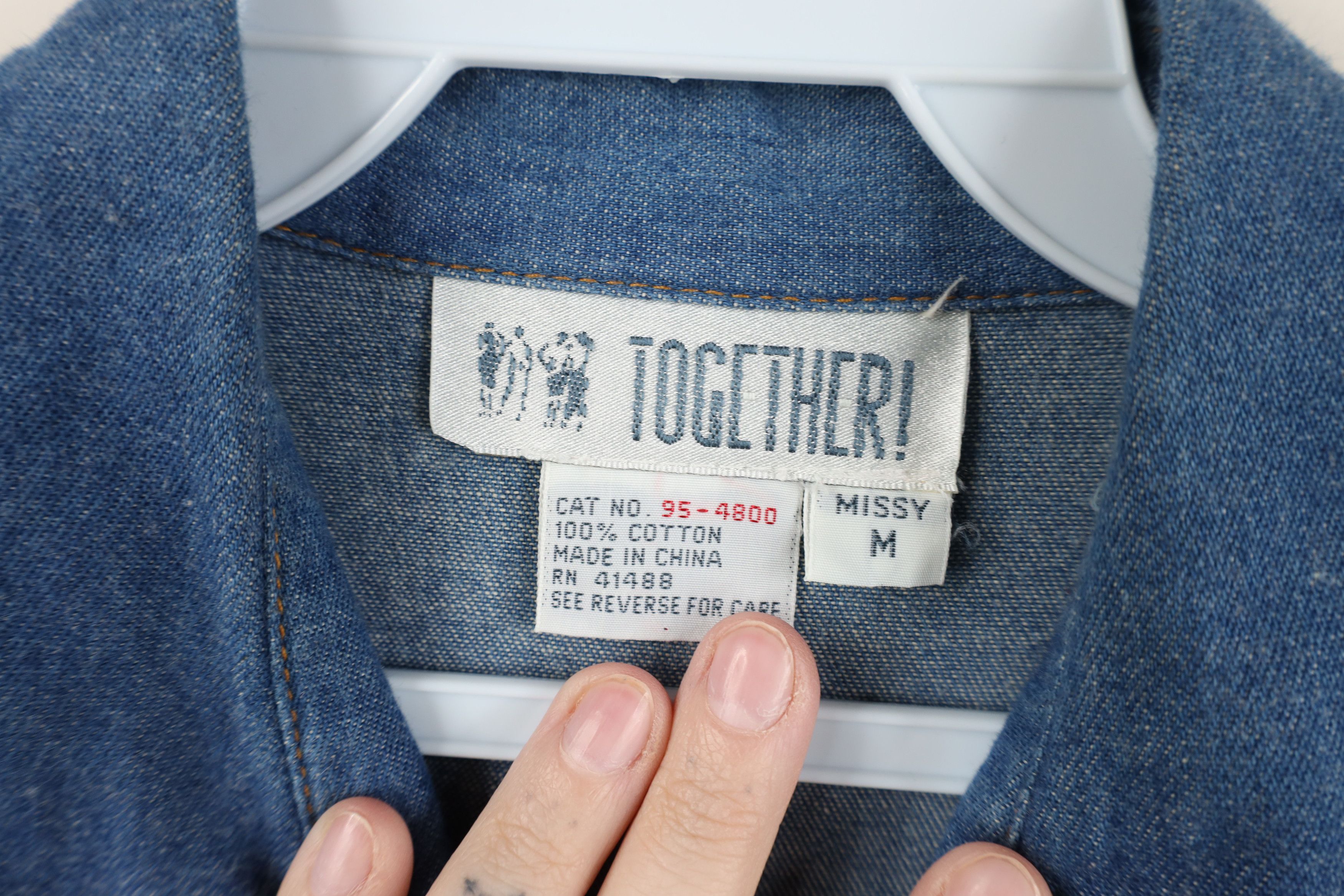 Vintage Vintage 90s Streetwear Bear Denim Jean Button Shirt Size M / US 6-8 / IT 42-44 - 12 Thumbnail