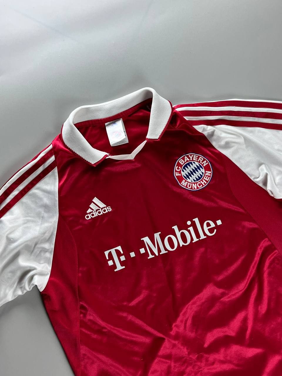 Adidas Bloke Core!Rare Adidas 2003 Bayern Vintage T-Shirt Size US XS / EU 42 / 0 - 2 Thumbnail