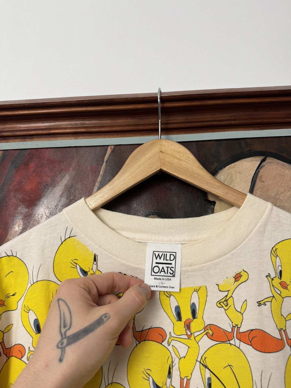 Cartoon Network Tweety Vintage 1994 Warner Bros Cartoon Tee Fullprint Rare Size US L / EU 52-54 / 3 - 4 Thumbnail